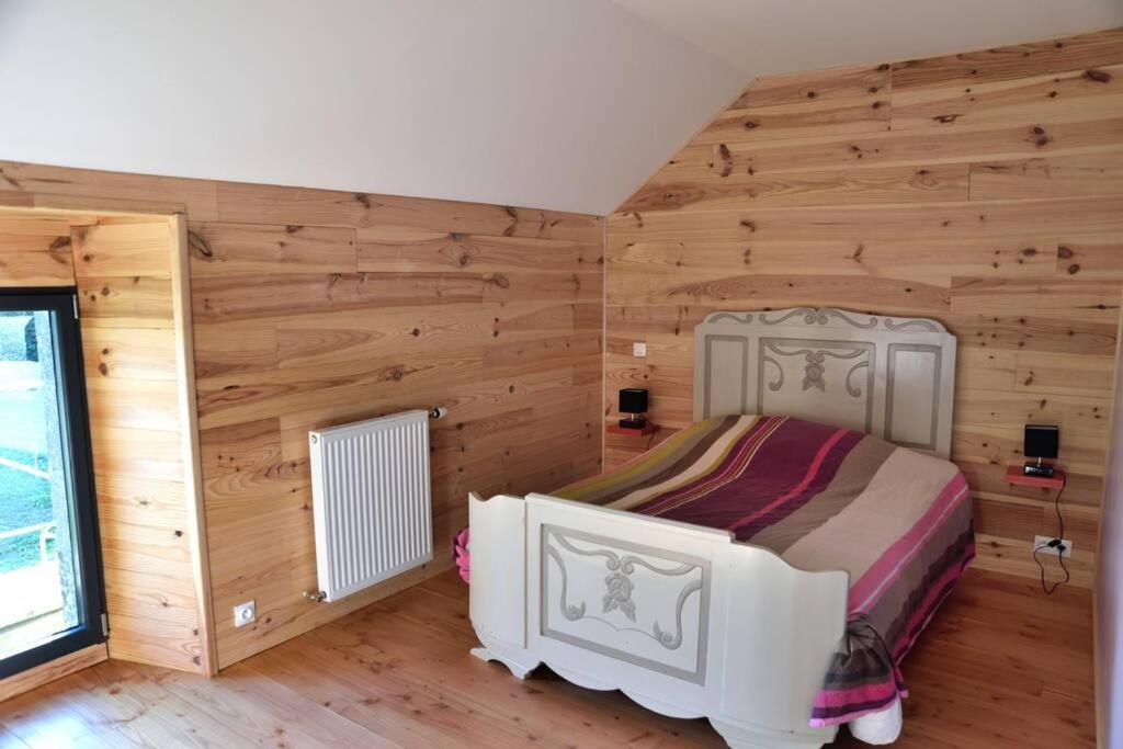 A La Ferme, Au Coeur Du Mene Holiday home Laurenan